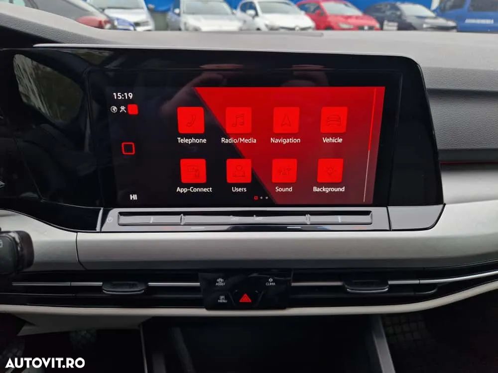 Volkswagen Golf 1.5 TSI ACT Life - 18