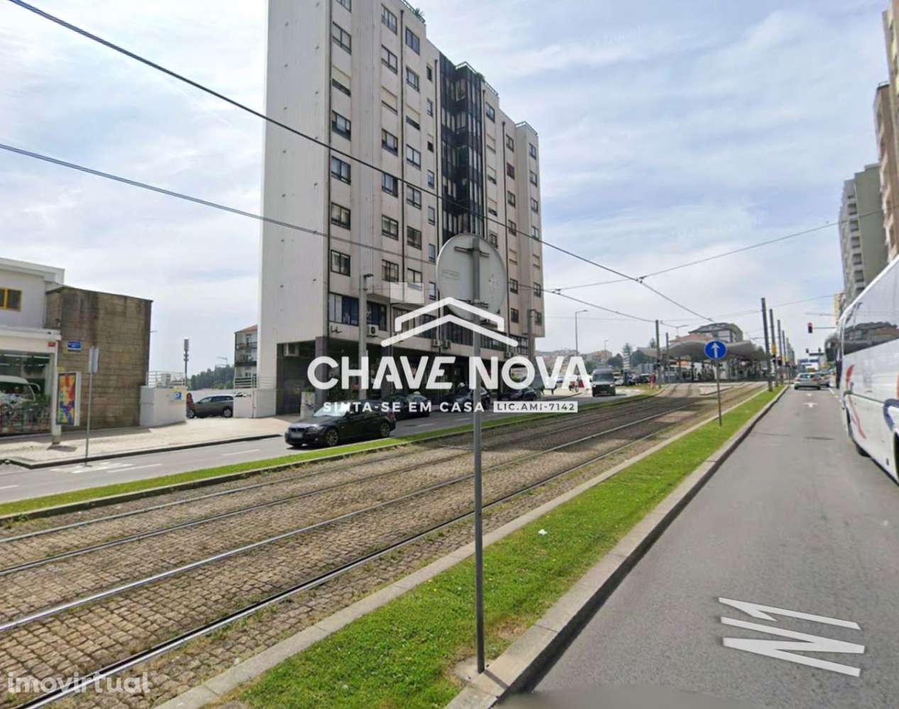 Loja próxima da Estação Metro D João II em Vila Nova Gaia - Grande imagem: 5/9