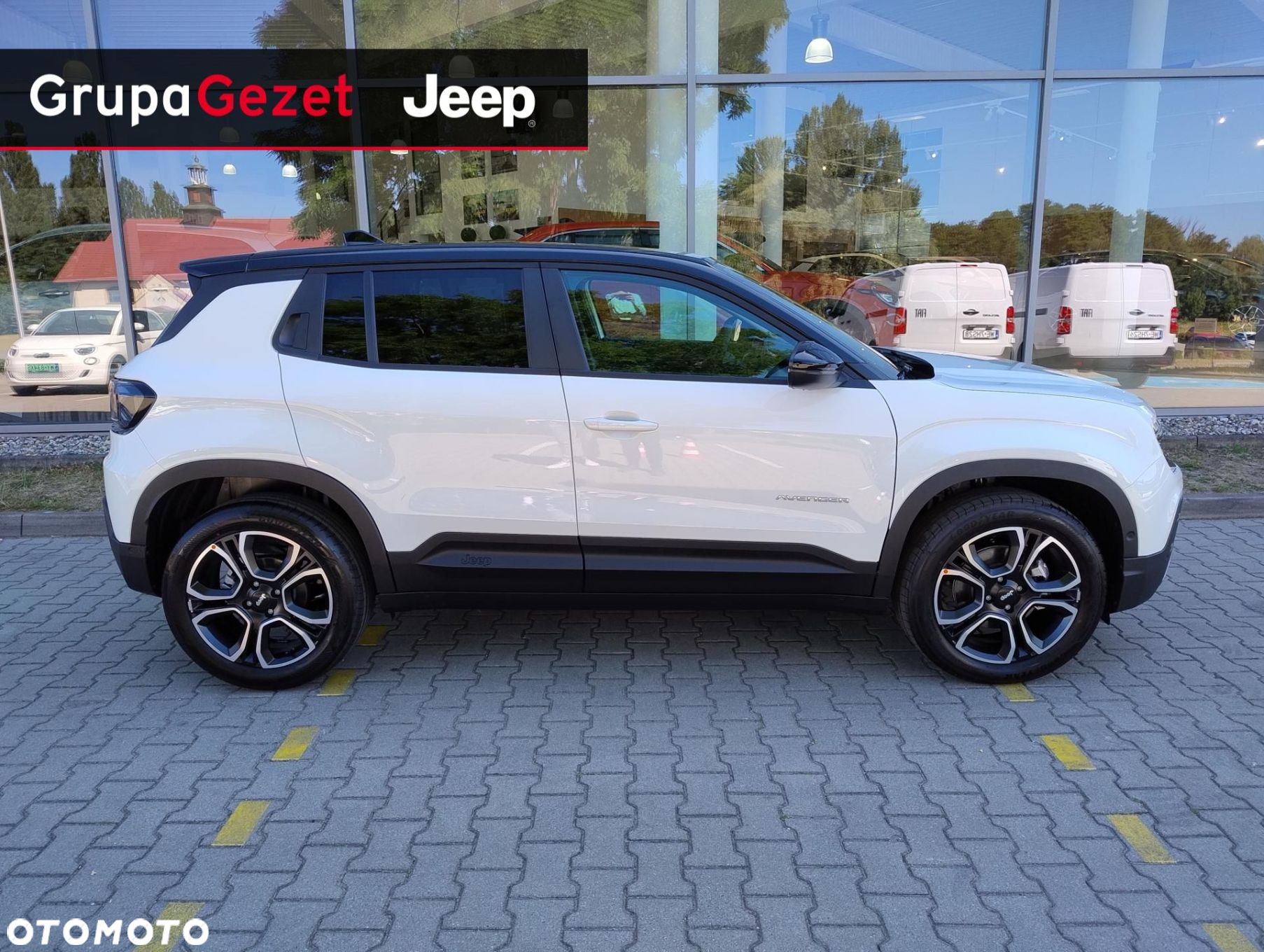 Jeep Avenger 1.2 T3 mHEV Summit FWD eDCT6 - 2