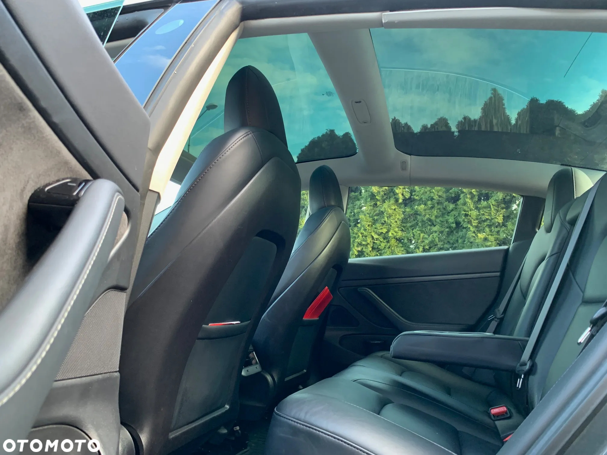 Tesla Model 3 - 8