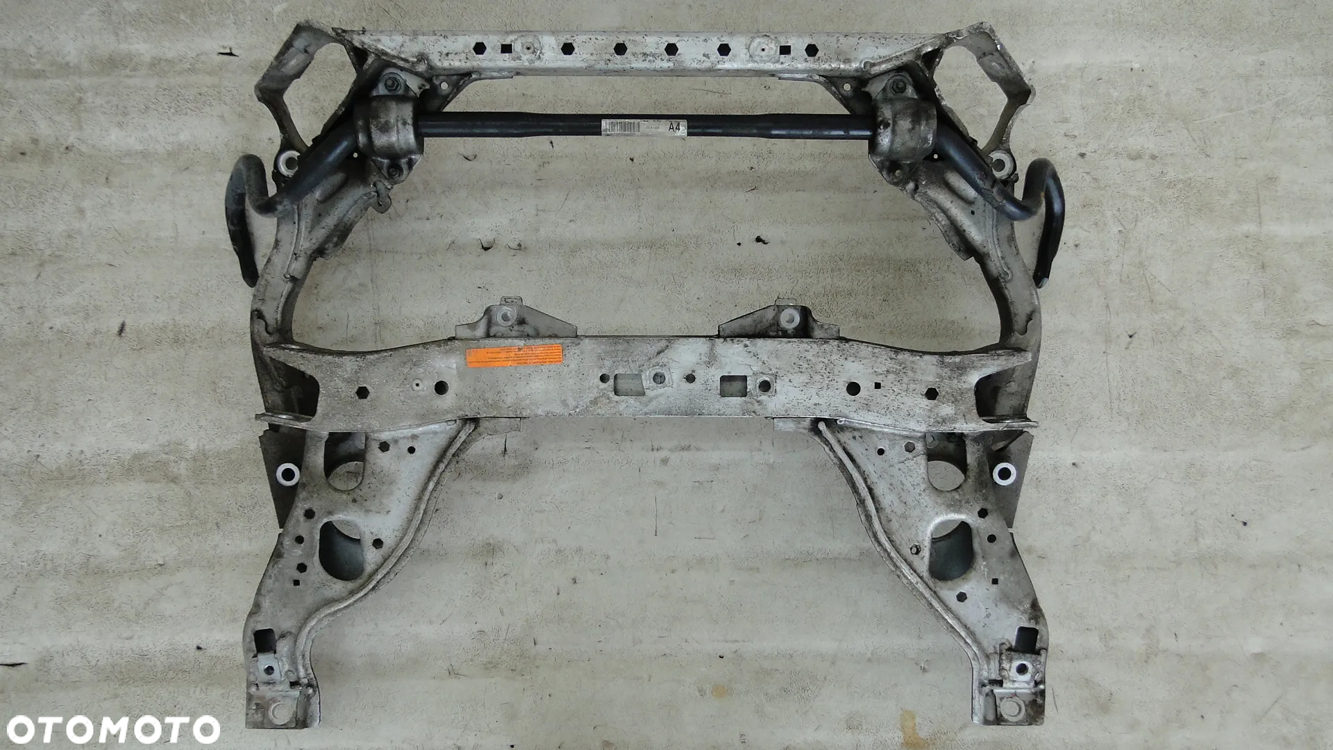 BMW 1 E87 E88 E82 E81 SANKI ŁAWA KOŁYSKA WÓZEK BELKA SILNIKA PRZÓD PRZEDNIA 2.0D - 7