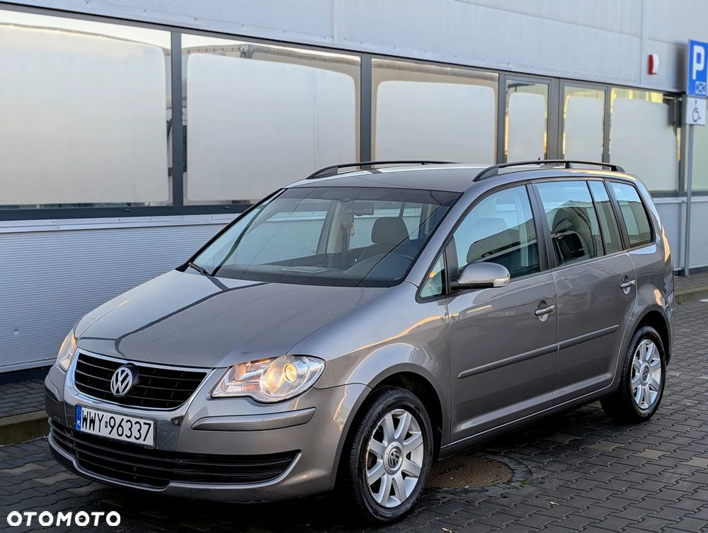 Volkswagen Touran 1.9 TDI DSG Trendline - 1