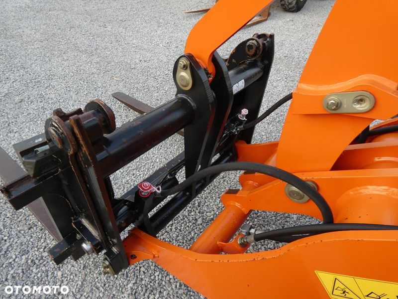 Terex TL80AS Z Niemiec / 483mtg Praktycznie NOWA Ładowarka ! / - 24