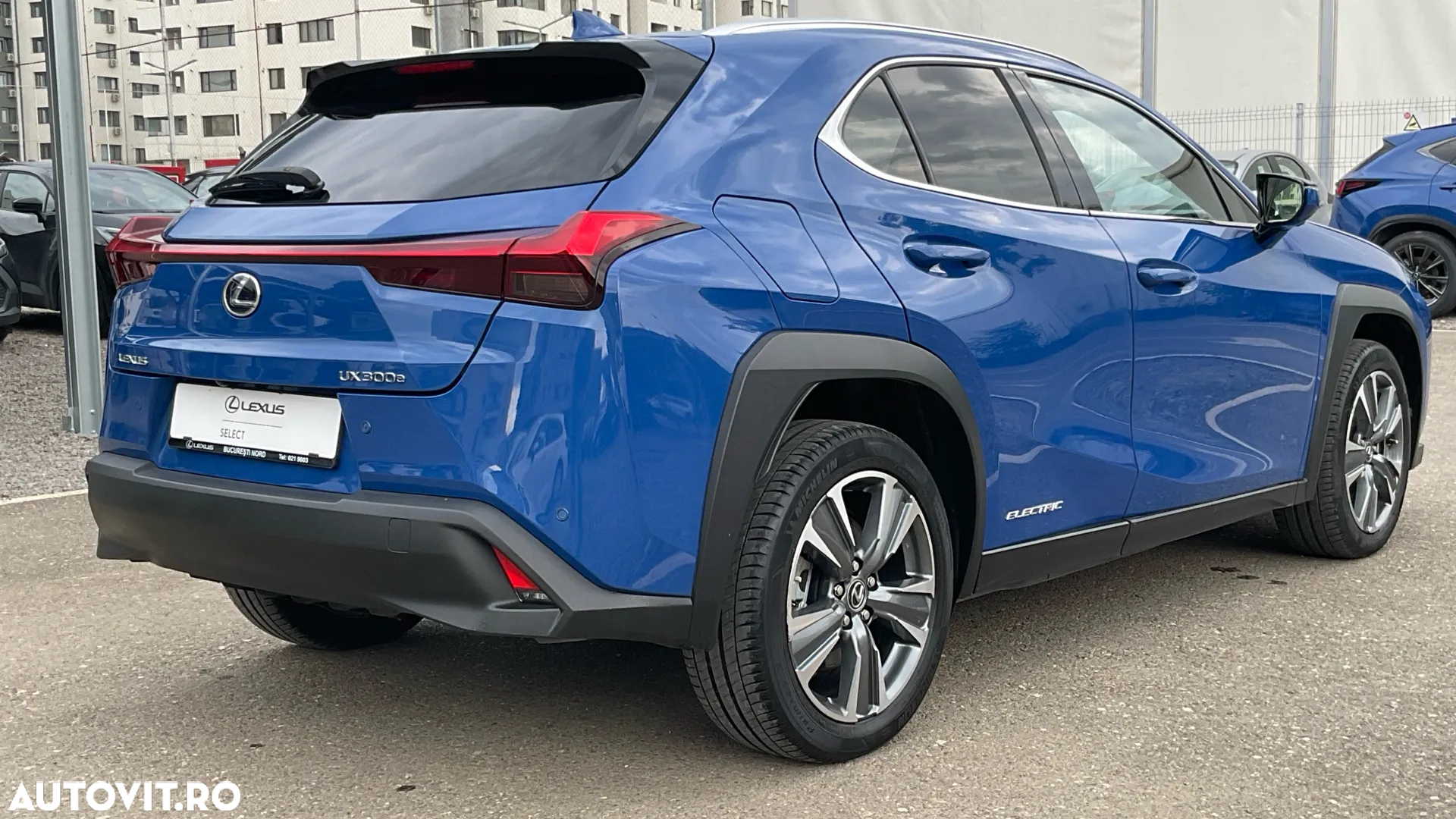 Lexus UX 300e Luxury - 22