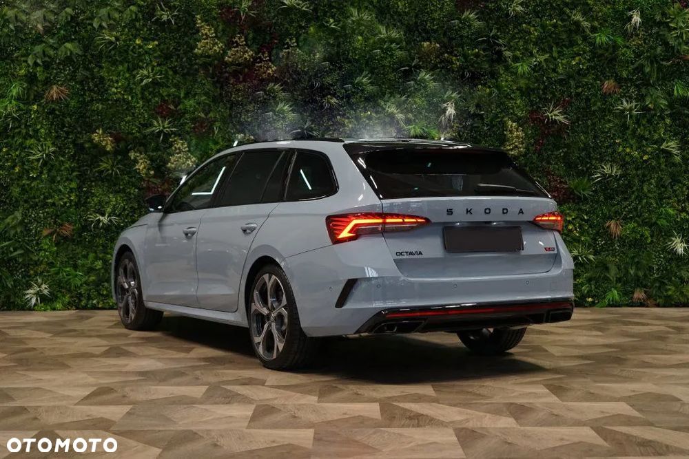 Skoda Octavia 2.0 TSI RS DSG - 6