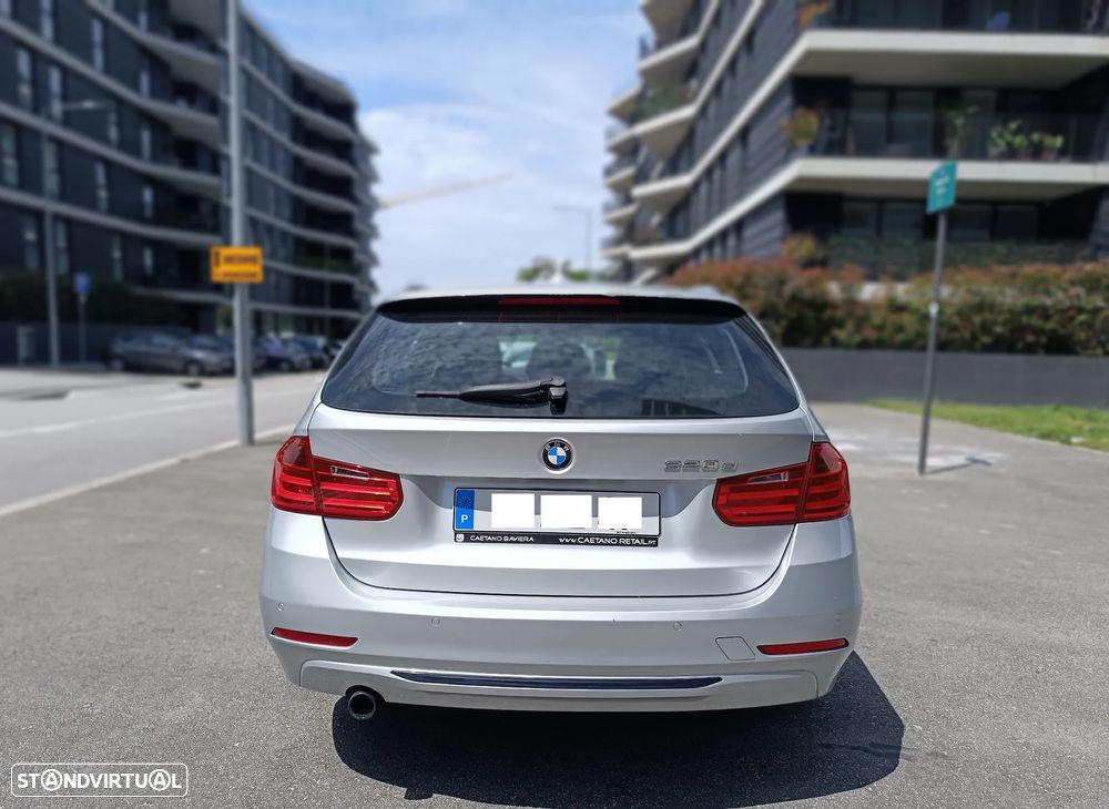 BMW 320 d Line Sport - 10