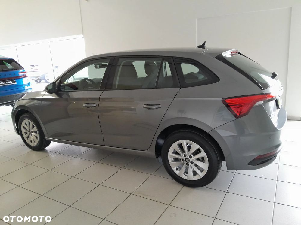 Skoda Scala 1.5 TSI Edition 130 DSG - 4