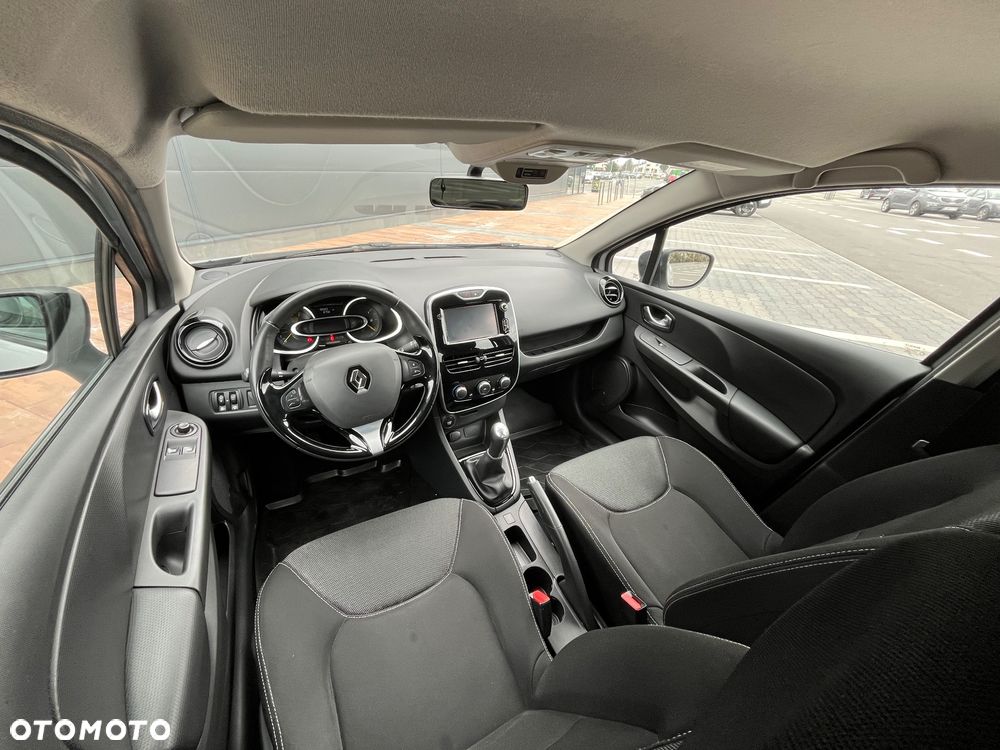 Renault Clio 1.2 16V Life EU6 - 12