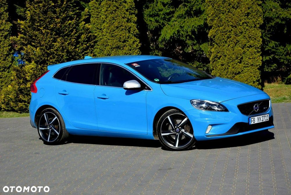 Volvo V40 T3 R-Design Momentum - 11