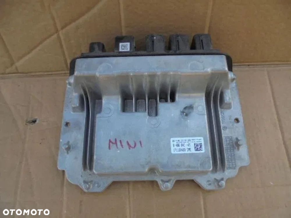 MINI F54 1.5 T STEROWNIK SILNIKA 171160433 DME - 1
