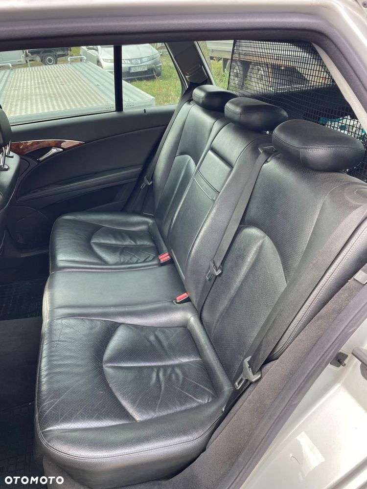 Mercedes-Benz Klasa E 200 Kompressor T Elegance - 17
