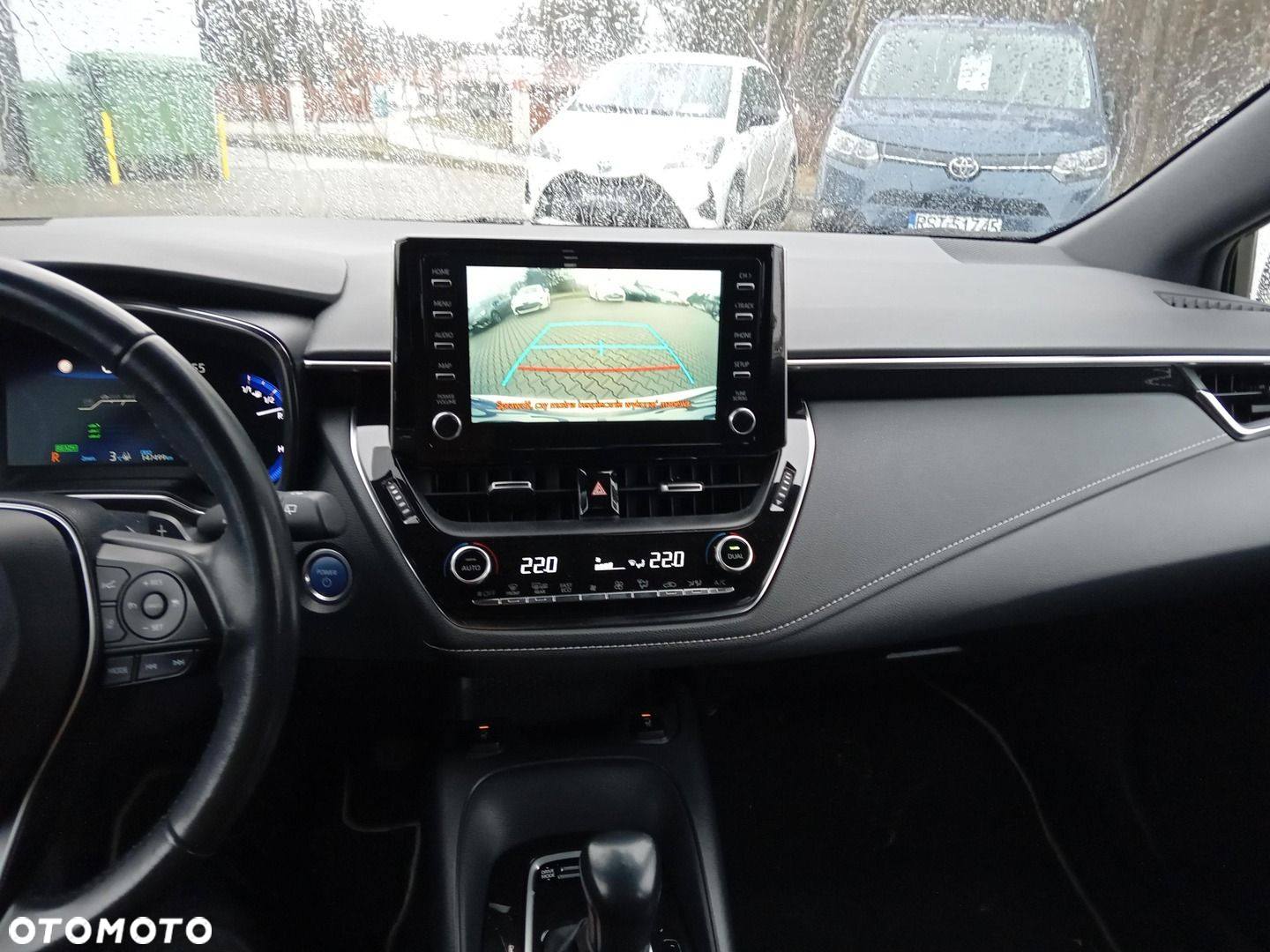 Toyota Corolla - 13
