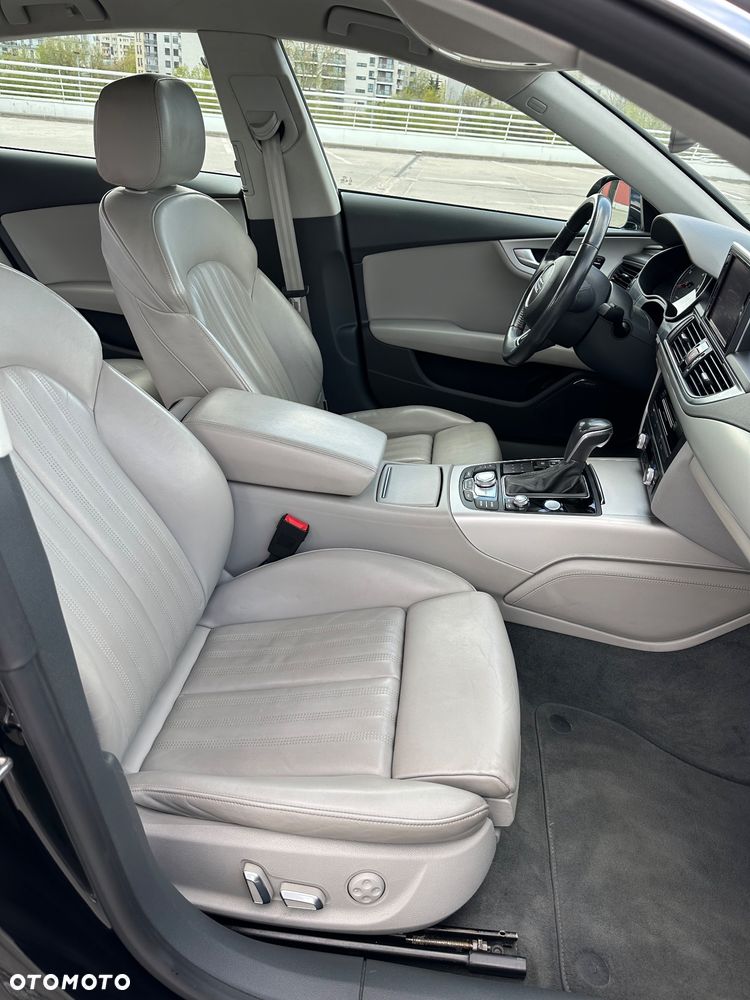 Audi A7 Sportback 3.0 TDI ultra S tronic - 16