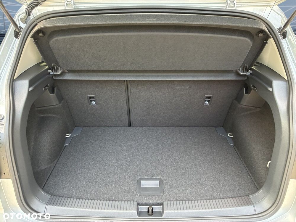 Volkswagen T-Cross - 28