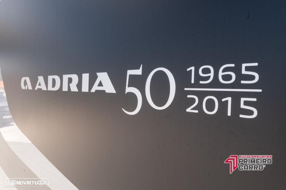 Adria Matrix 670 SBC 50 anos 5 lugares - 49