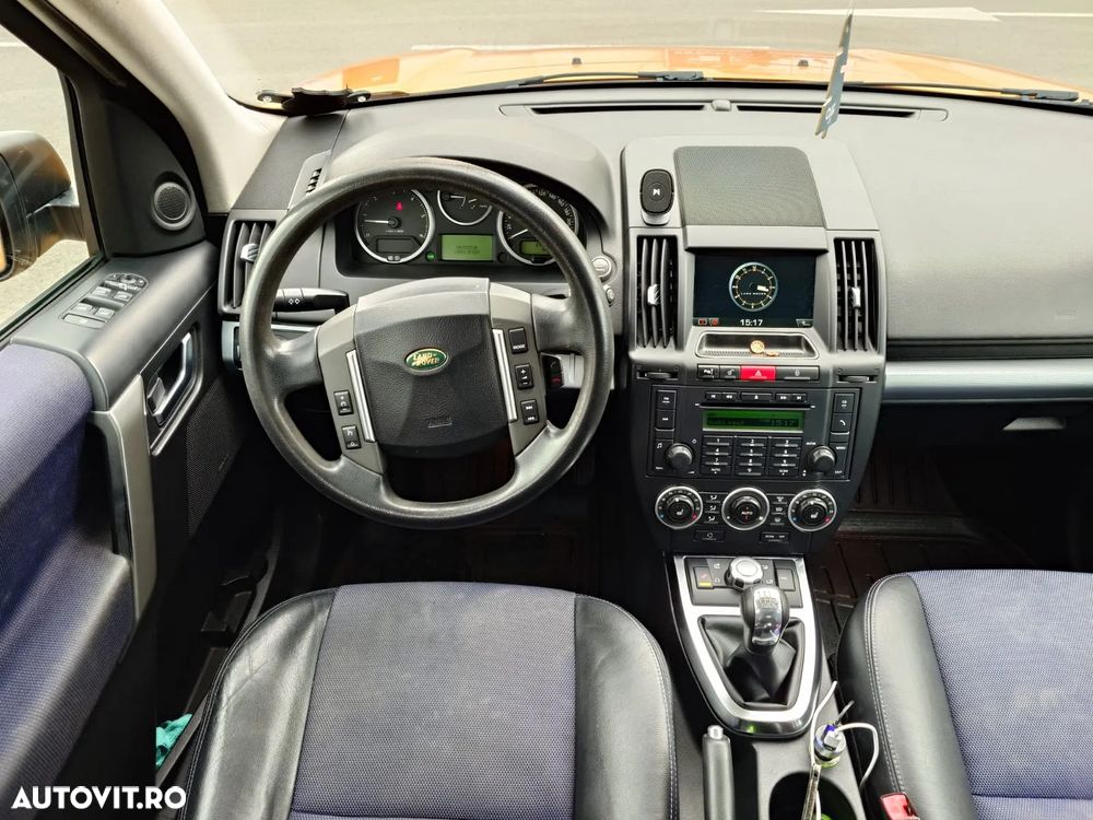 Land Rover Freelander 2.2 TD4 SE - 8