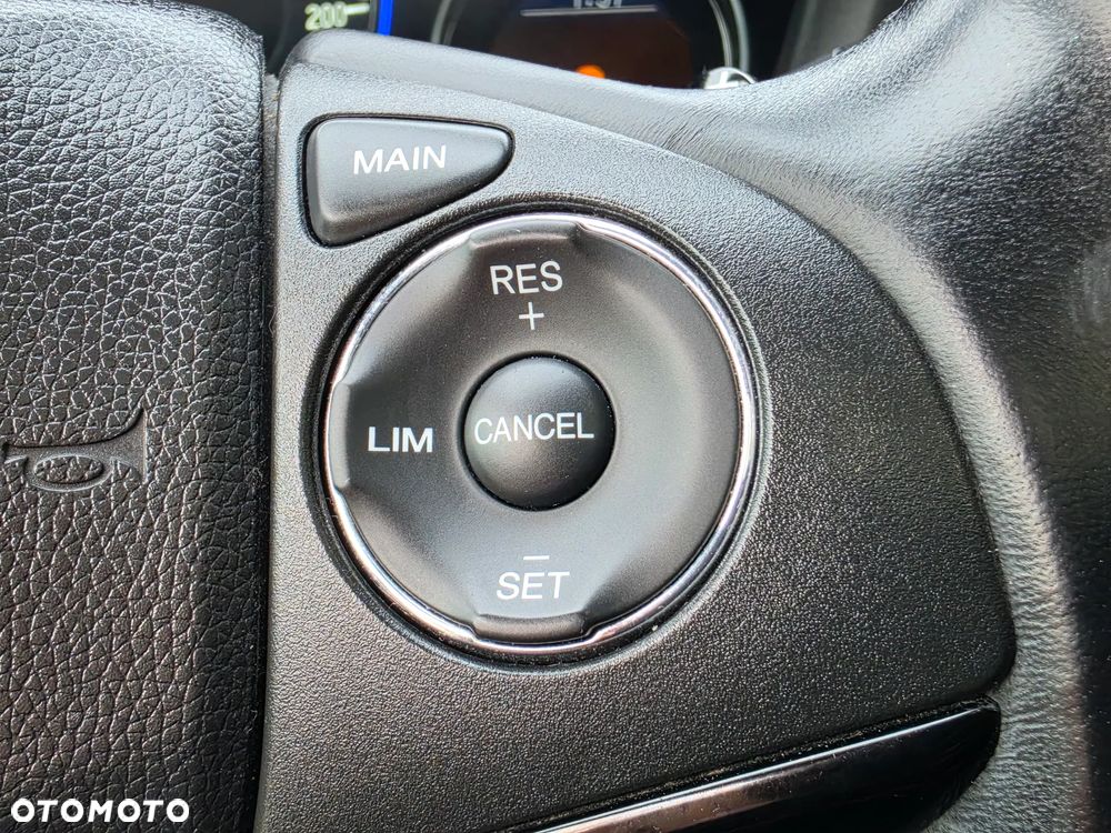 Honda HR-V 1.5 i-VTEC CVT Executive - 22