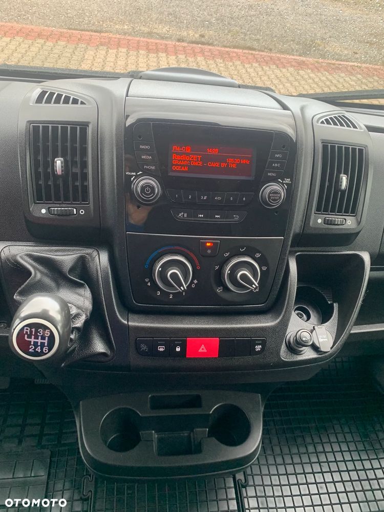 Peugeot BOXER 2,2hdi -165KM L3H2 - 23