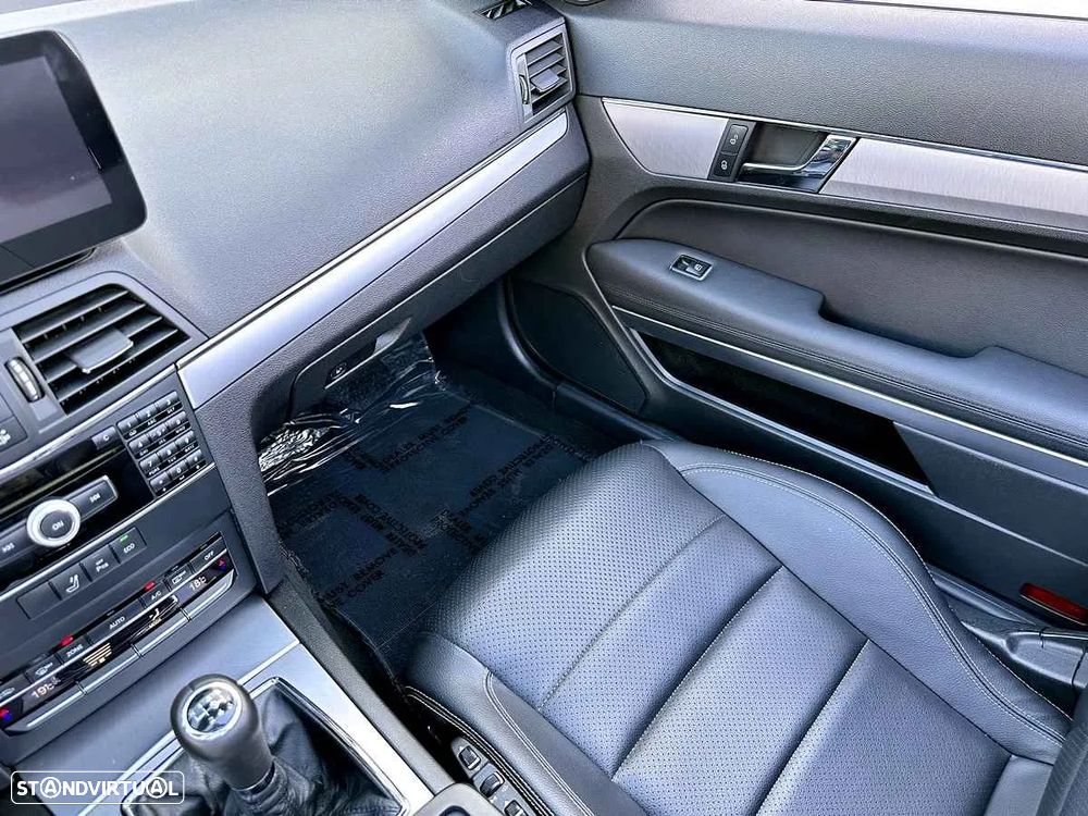 Mercedes-Benz E 200 CGi Avantgarde BlueEfficiency - 19