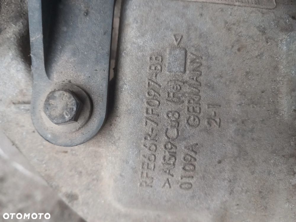 Skrzynia biegów VOLVO V60 RFE66R7F097BB 2.0L diesel 120kW 2014 - 1