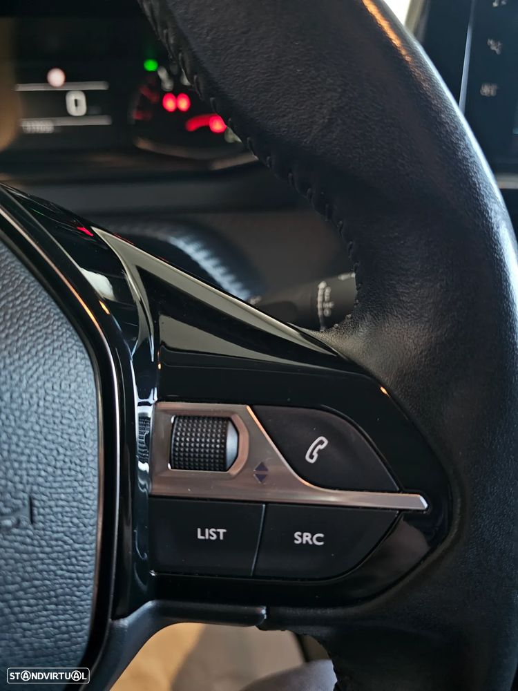 Peugeot 208 1.2 PureTech Active - 26