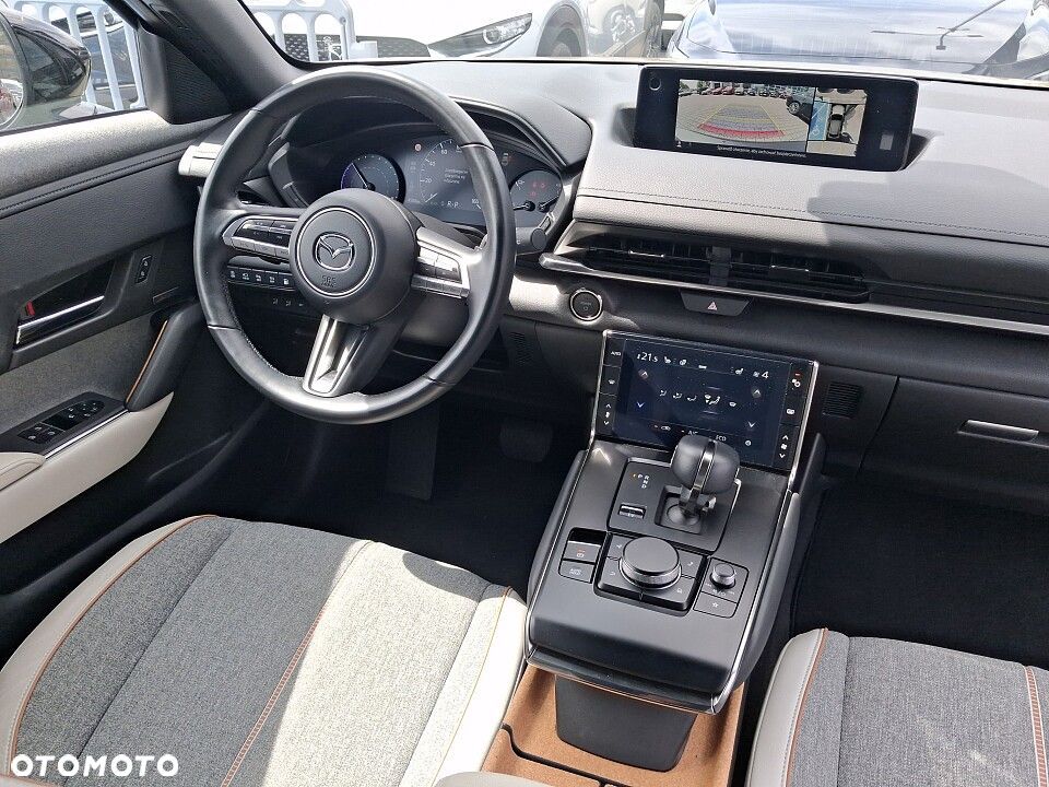 Mazda MX-30 - 8