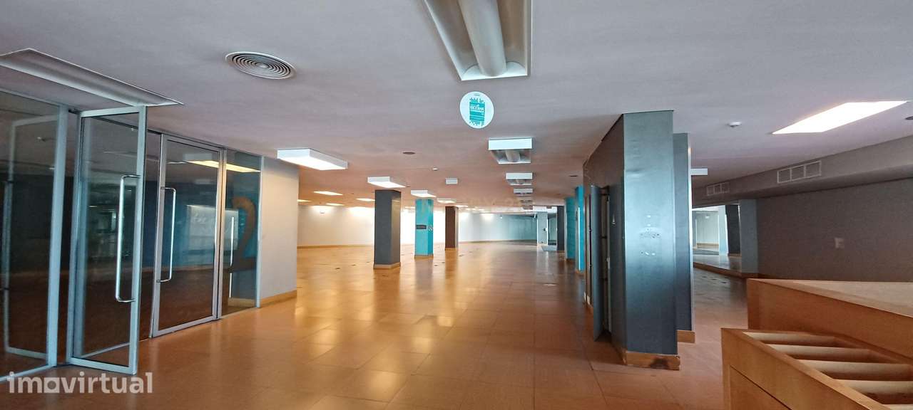 Espaço para serviços com 4.422 m² no edifício Panoramic – Parque das N - Grande imagem: 4/30
