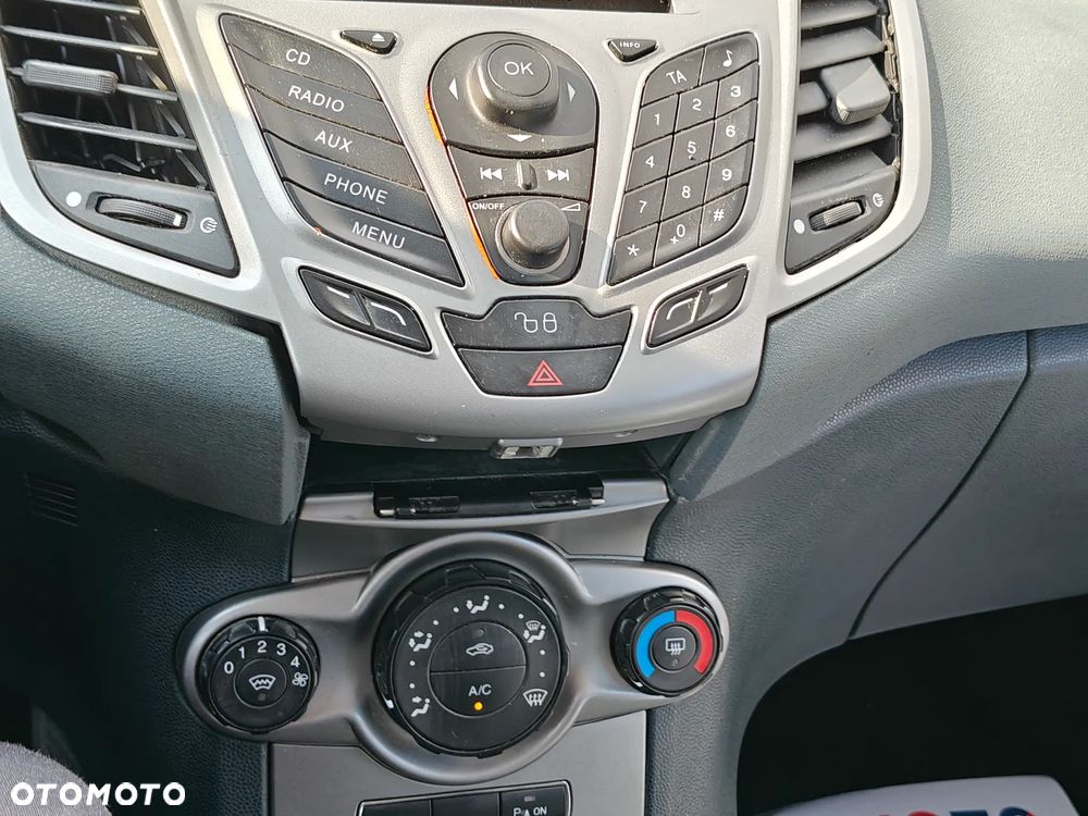 Ford Fusion 1.25 Ambiente - 24