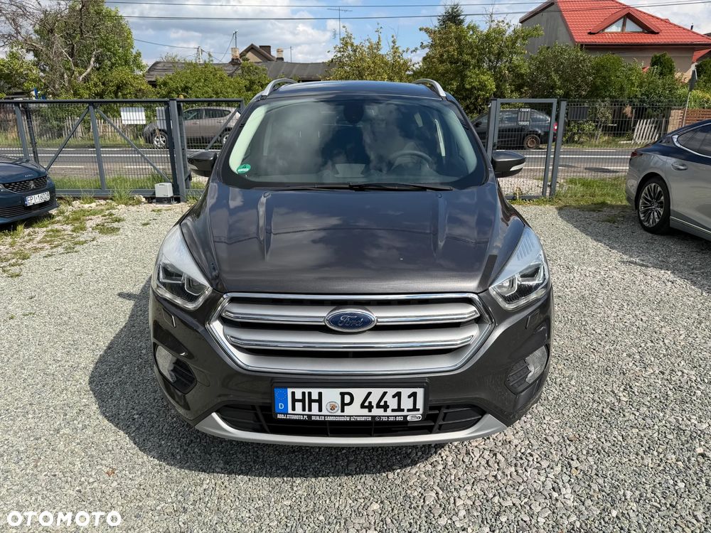 Ford Kuga 1.5 EcoBoost 2x4 Titanium - 3