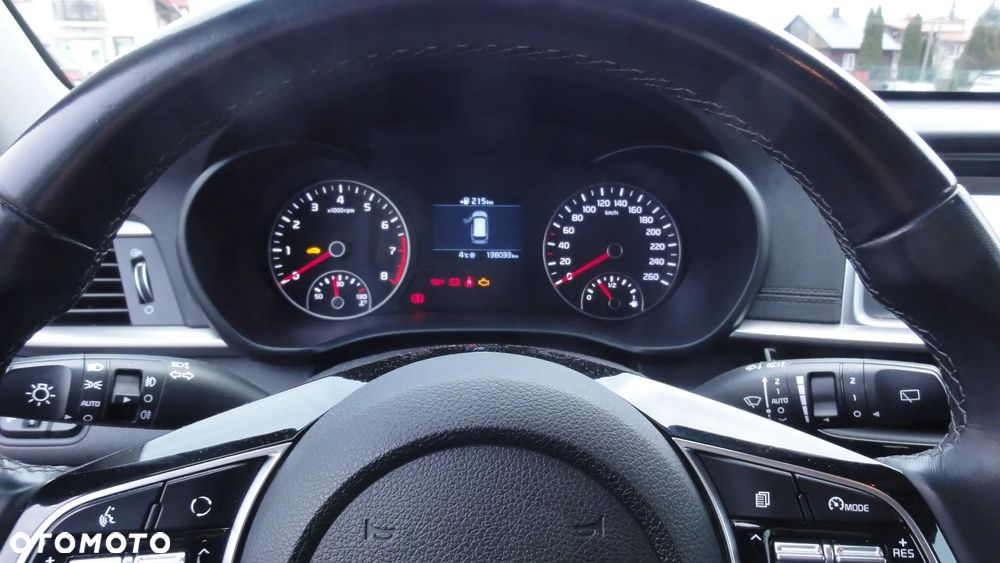Kia Optima 2.0 M - 6