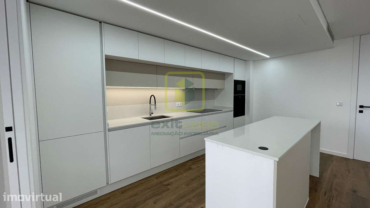 Apartamento T2 em São Bernardo - Grande imagem: 4/27