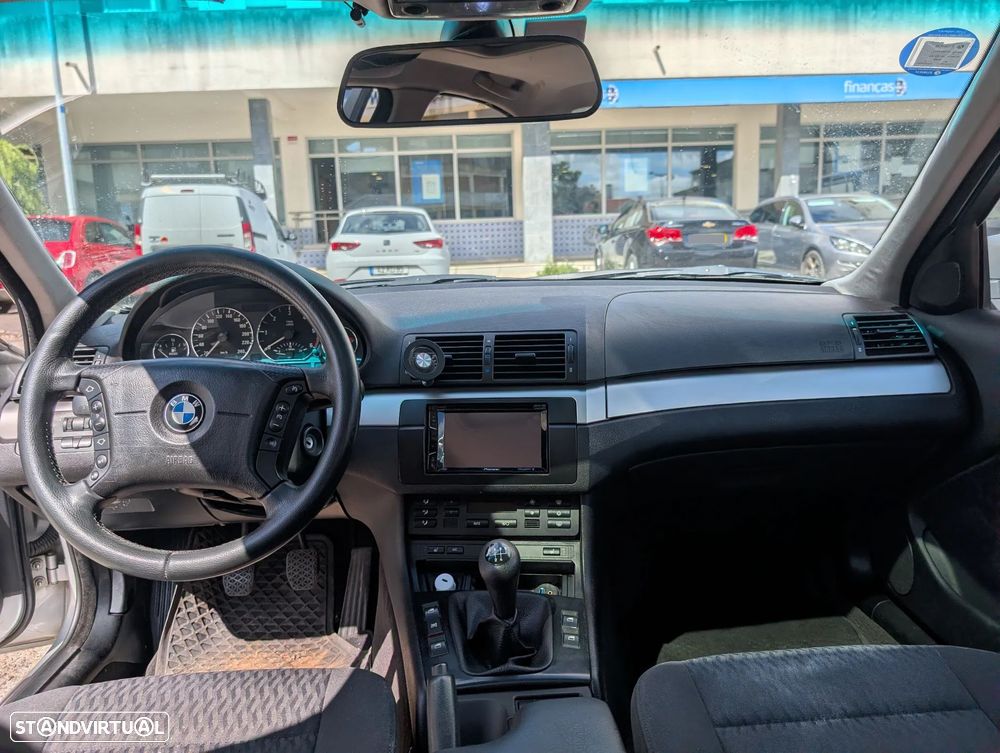 BMW 320 d - 8
