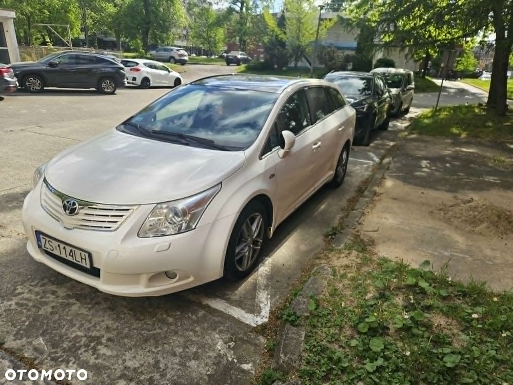 Toyota Avensis 2.2 D-CAT Sol plus NAVI - 3