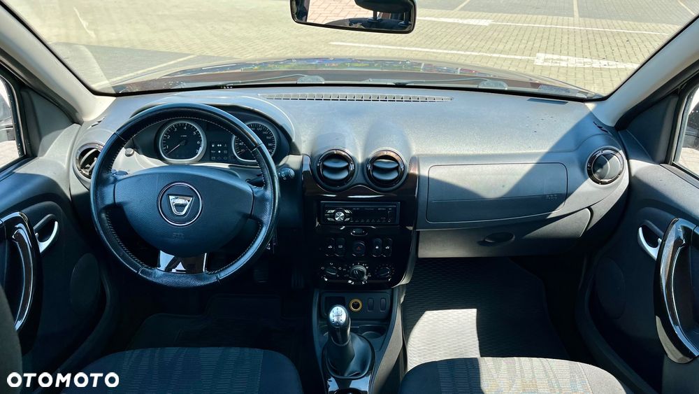 Dacia Duster 1.6 - 21