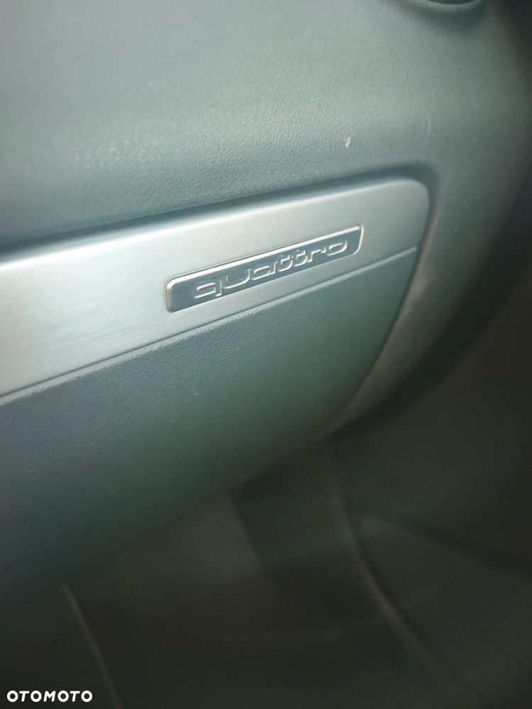 Audi TT Coupé 2.0 TDI quattro - 6
