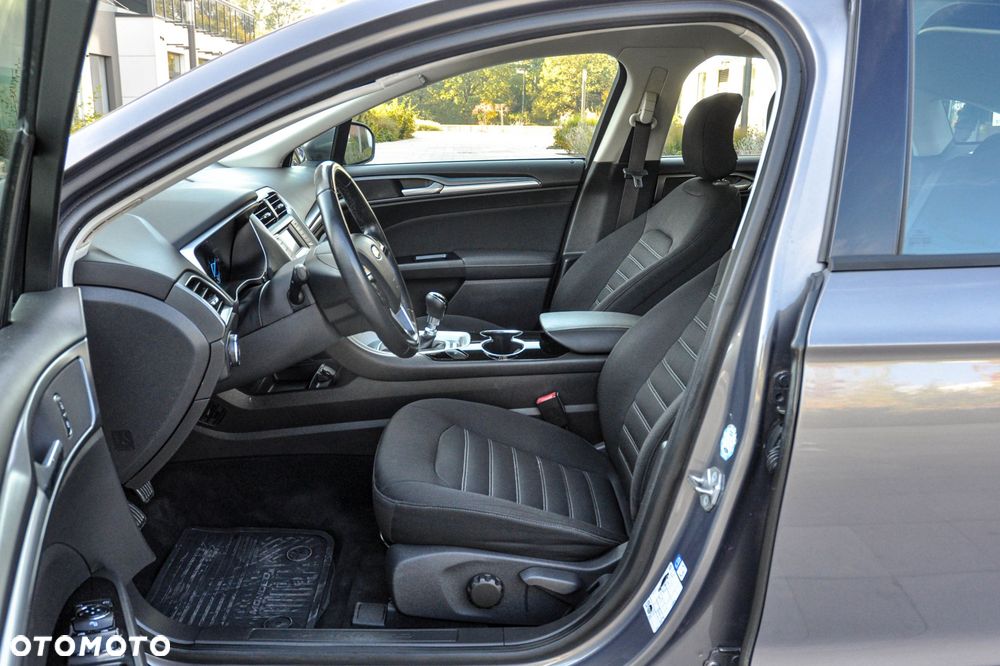 Ford Mondeo - 7