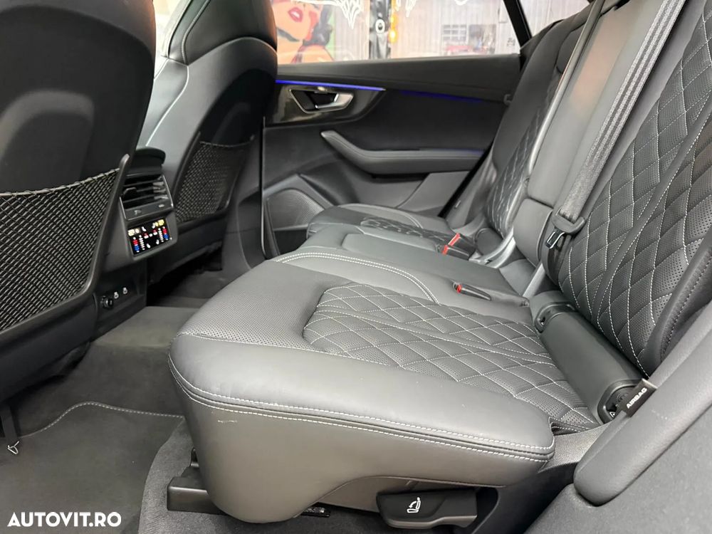 Audi SQ8 S Q8 TFSI quattro tiptronic competition plus - 29