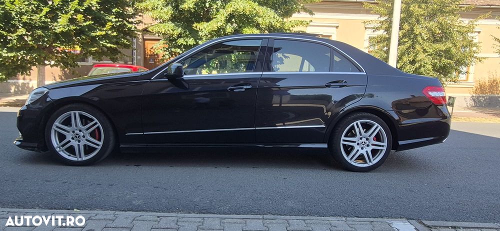 Mercedes-Benz E - 16
