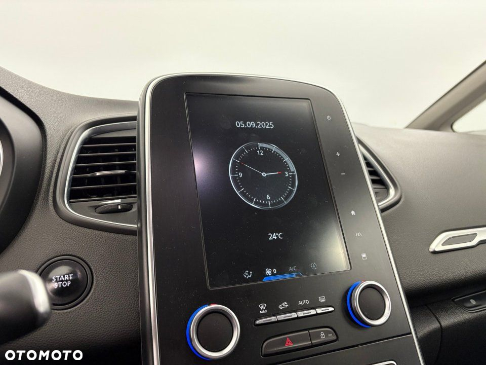 Renault Grand Scenic - 20