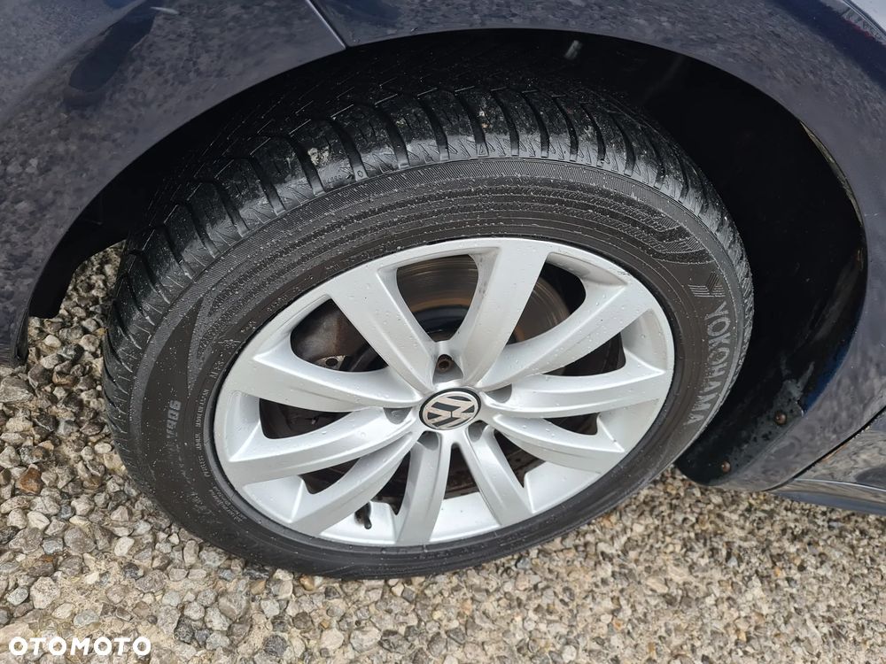 Volkswagen Sharan 2.0 TDI 4Motion BlueMotion Technology Comfortline - 15