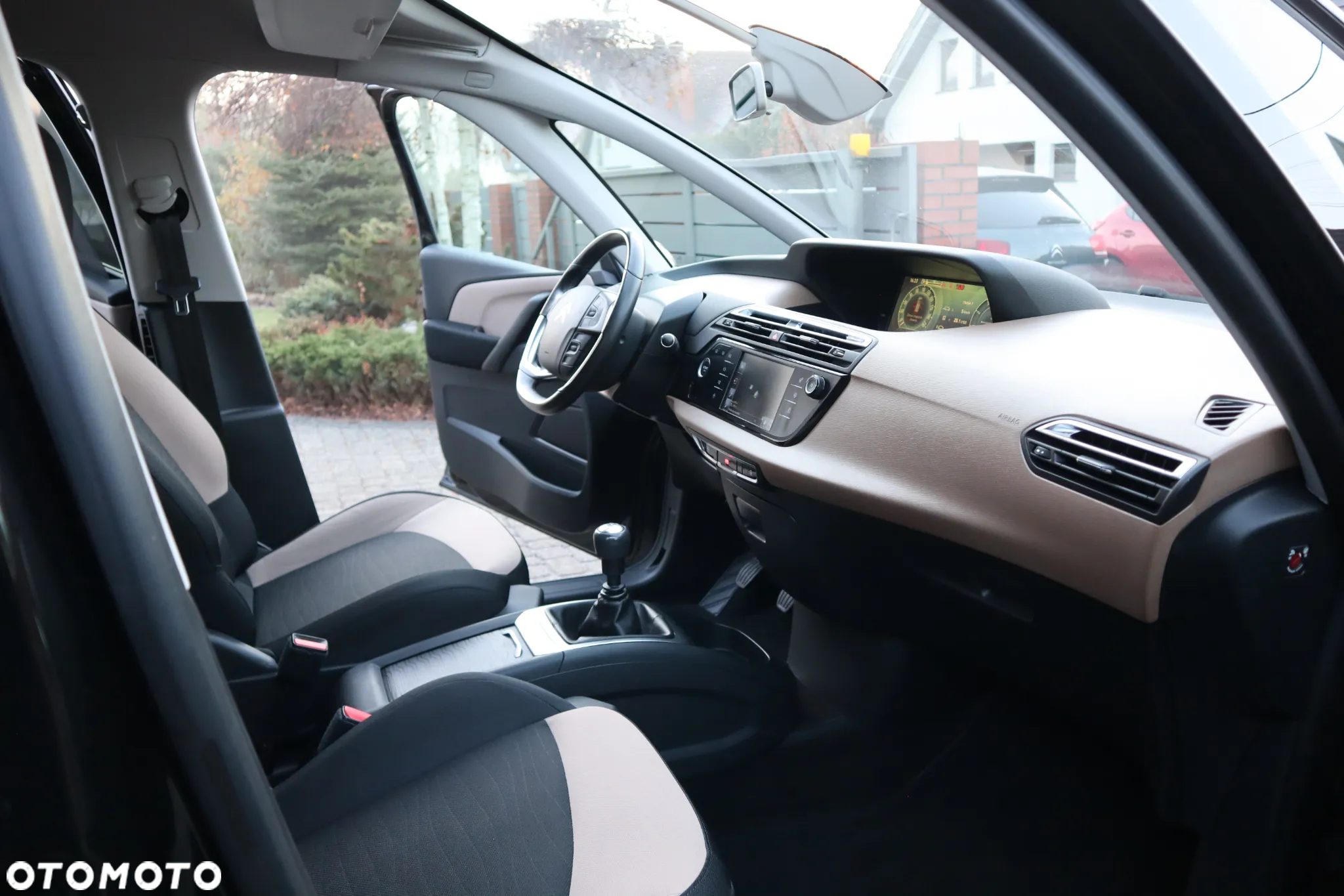 Citroën C4 Picasso 1.2 PureTech Shine S&S - 10