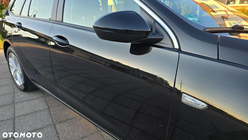 Opel Insignia - 13