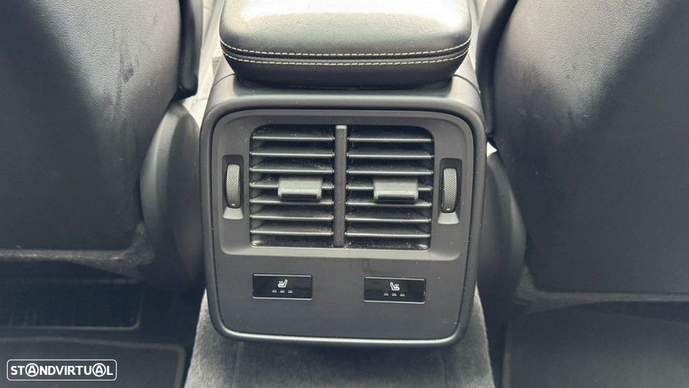 Porsche Taycan 4S - 18