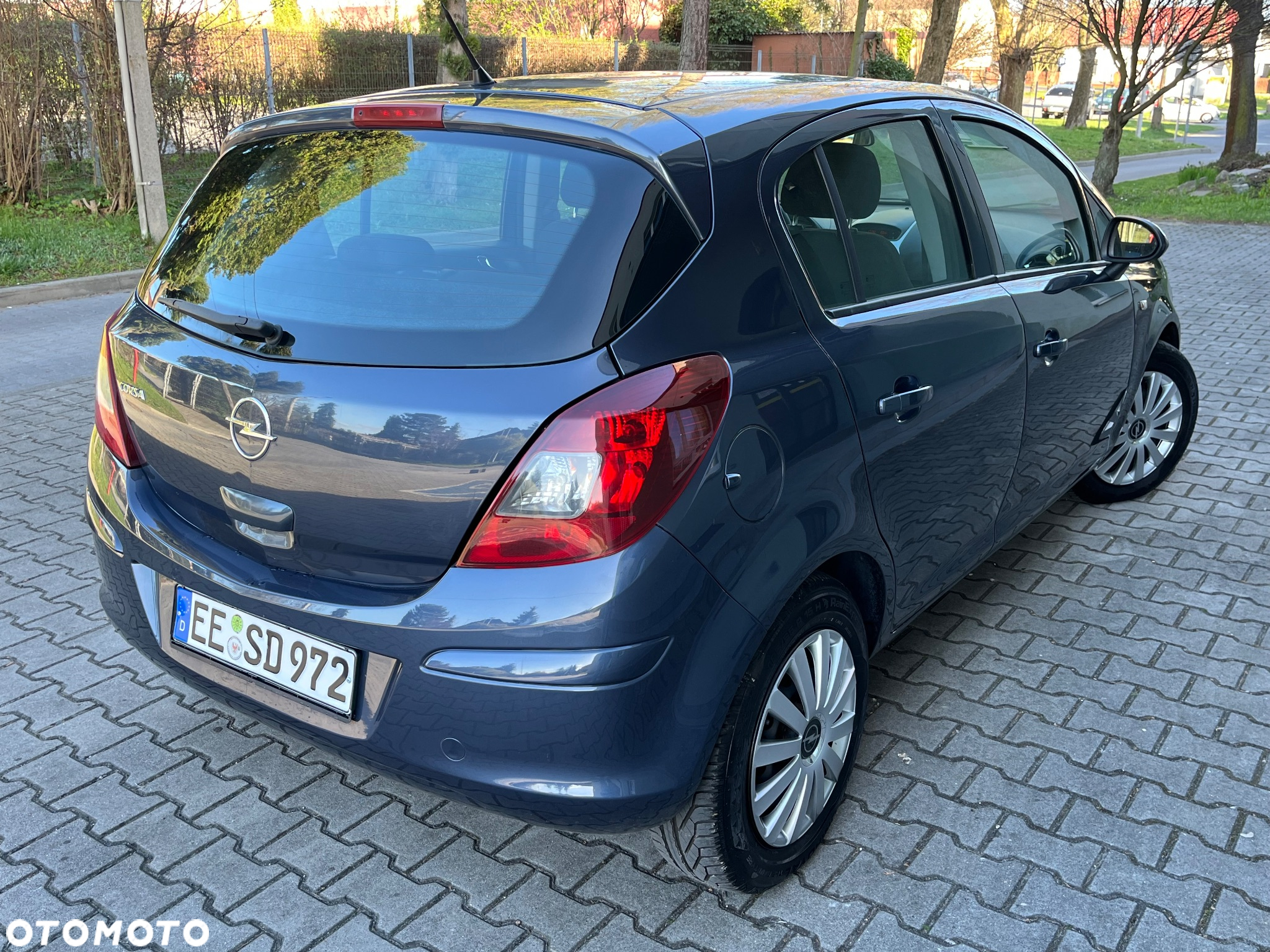Opel Corsa 1.2 16V Easytronic Edition - 3