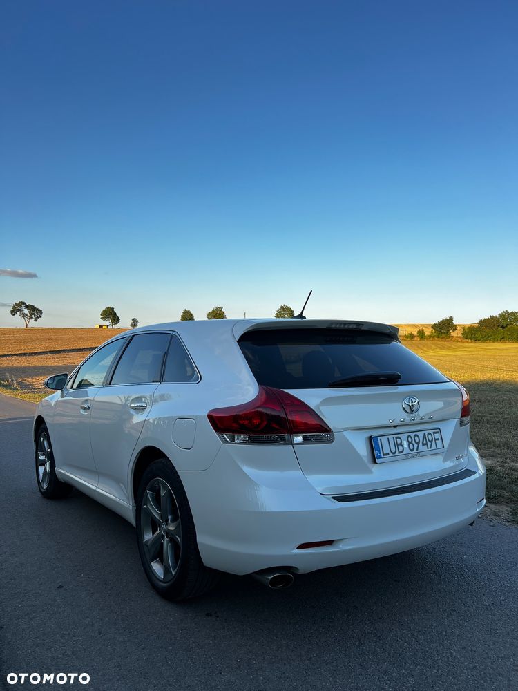 Toyota Venza 3.5 V6 AWD - 4