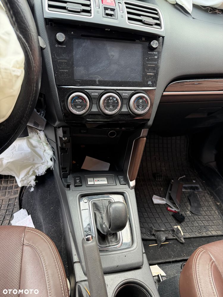 Subaru Forester 2.0 XT Platinum Lineartronic - 7