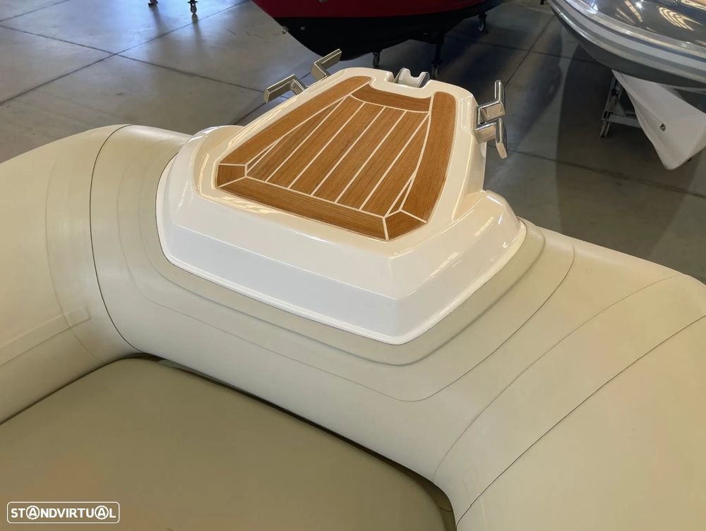 Outra não listada JOKER BOAT CLUBMAN 28 - 18