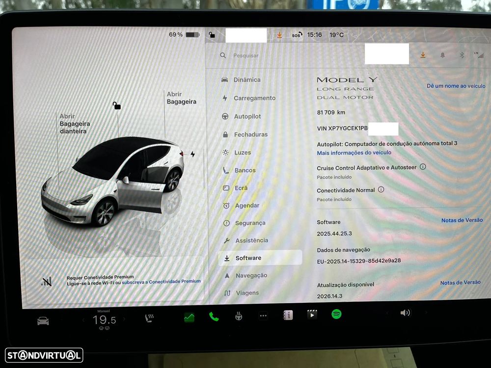 Tesla Model Y Long Range Dual Motor AWD - 15