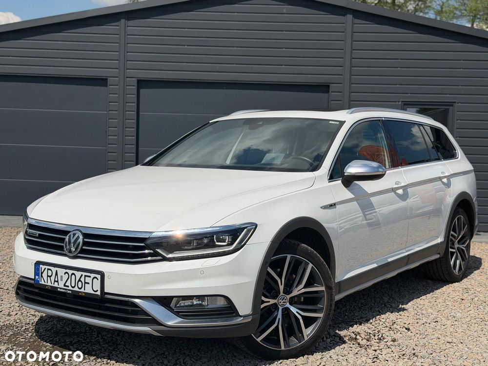Volkswagen Passat Alltrack 2.0 TDI SCR 4Motion DSG - 3
