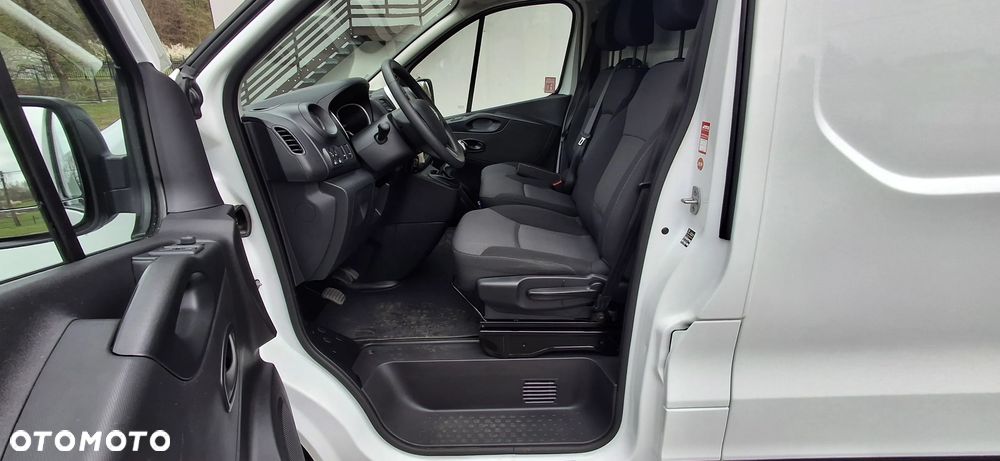 Renault TRAFIC VIVARO VITO T6  LIFT KLIMA  LED - 12